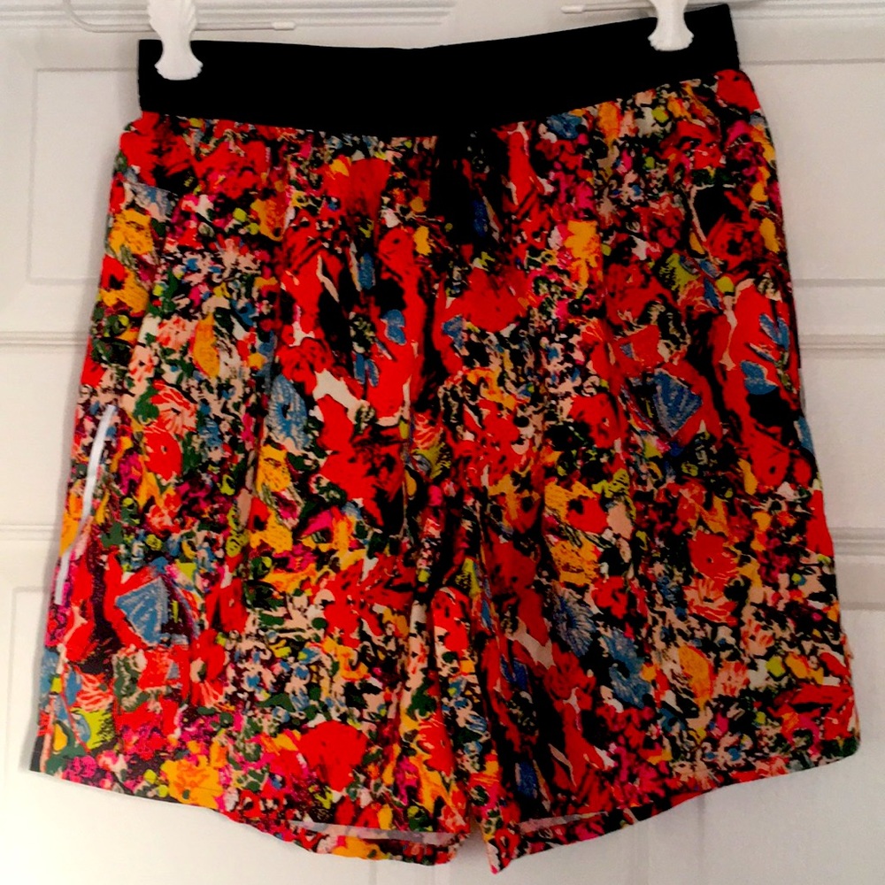 Great Nike Multi-Color Men’s Swim Shorts